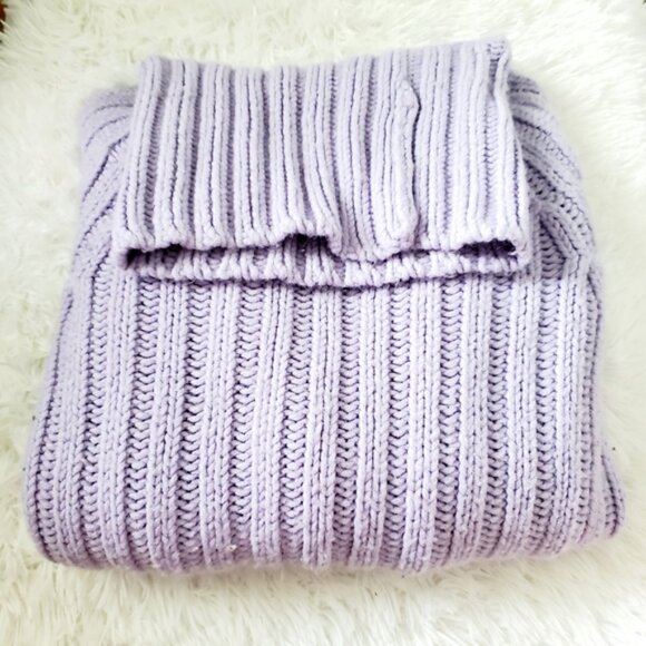 Express Lilac Turtleneck Pullover Sweater Size Large - Picture 7 of 9